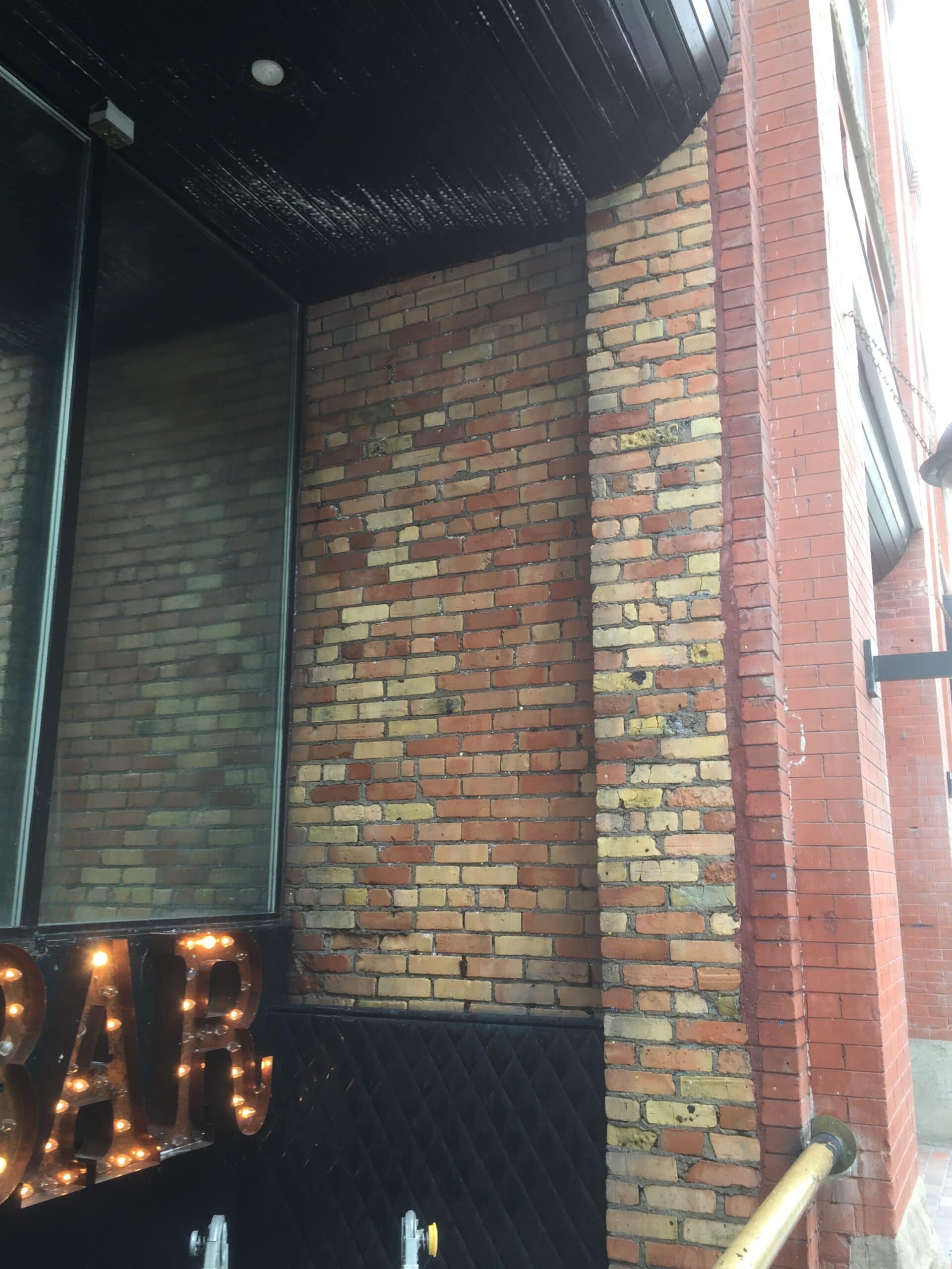 Thick-brick-wall-graffiti-removal-calgary (5)