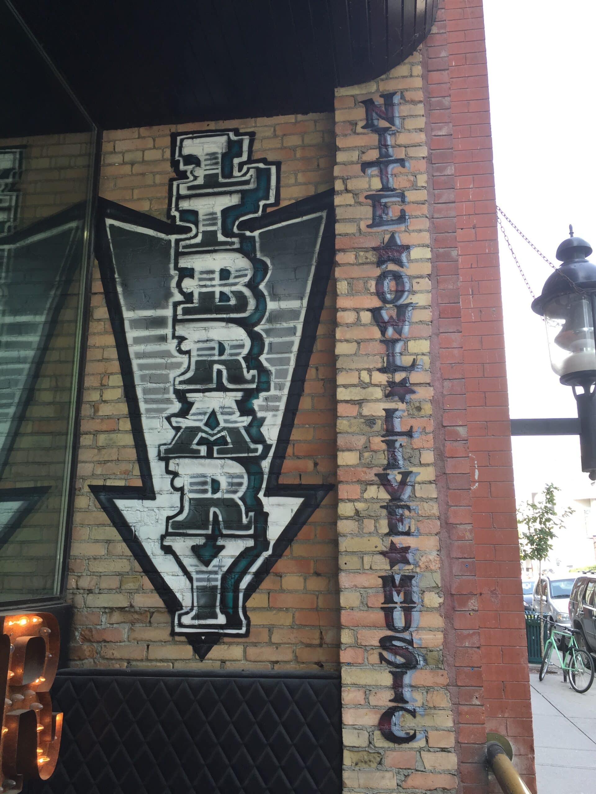 Thick-brick-wall-graffiti-removal-calgary (1)