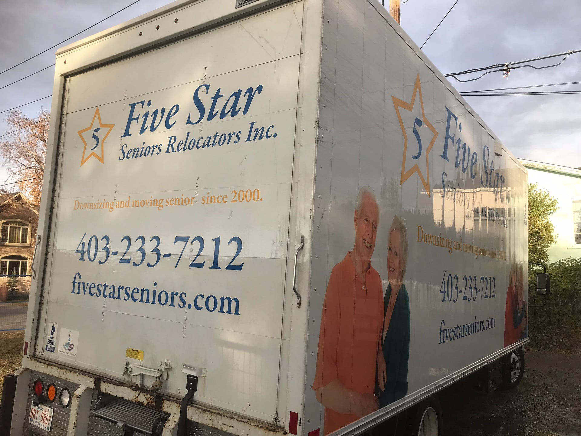 Graffiti removed from truck Calgary