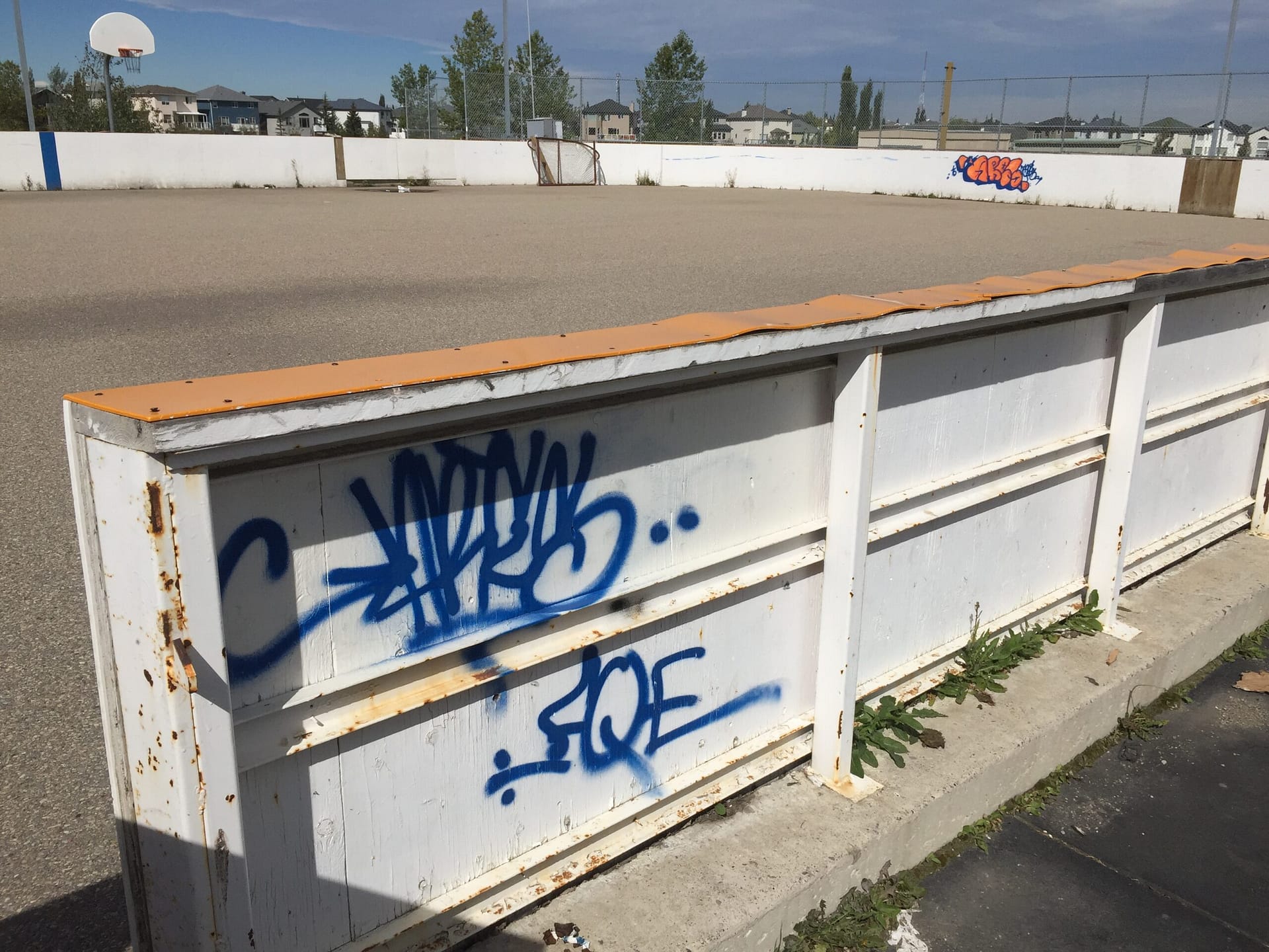 Hockey Rink boards graffiti removal