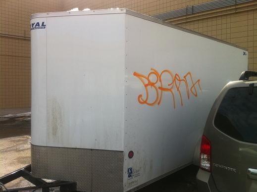 trailer graffiti removal