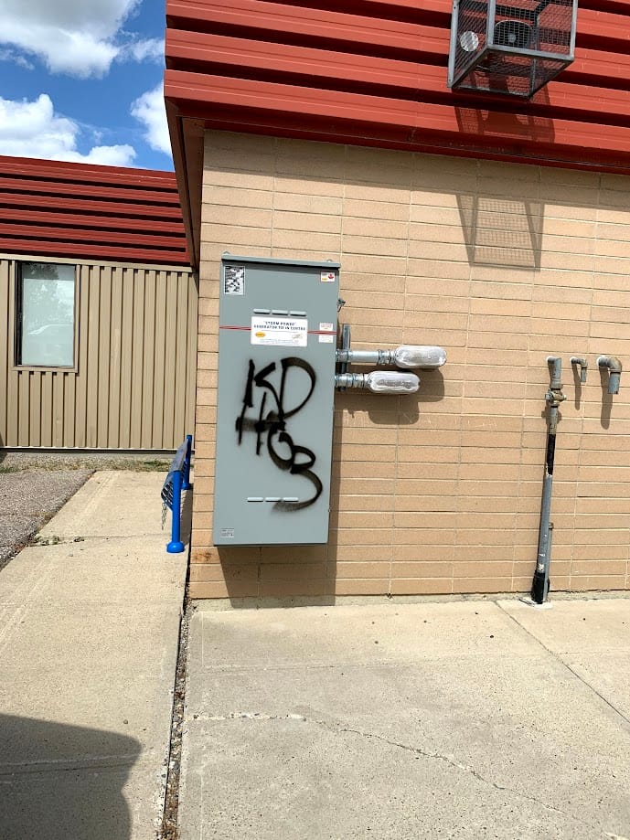 Electrical Box Graffiti Removal 3