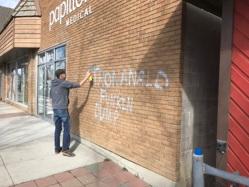 Brick Wall graffiti removal calgary